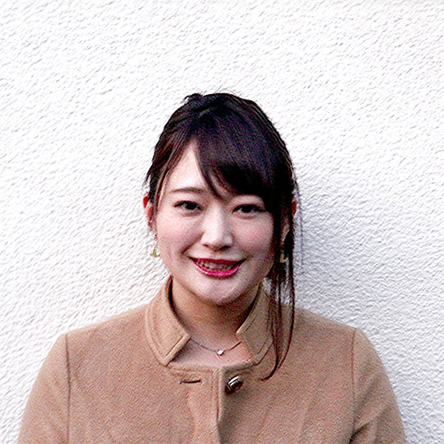 青木佳子
